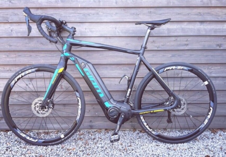 Discover the Giant Road-E: An Ultimate Road E-Bike Experience